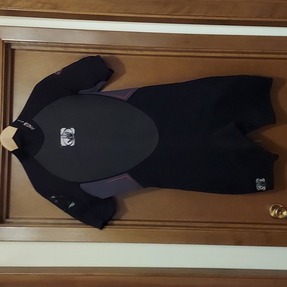 Body Glove Other - BODY GLOVE MEN’S WETSUIT